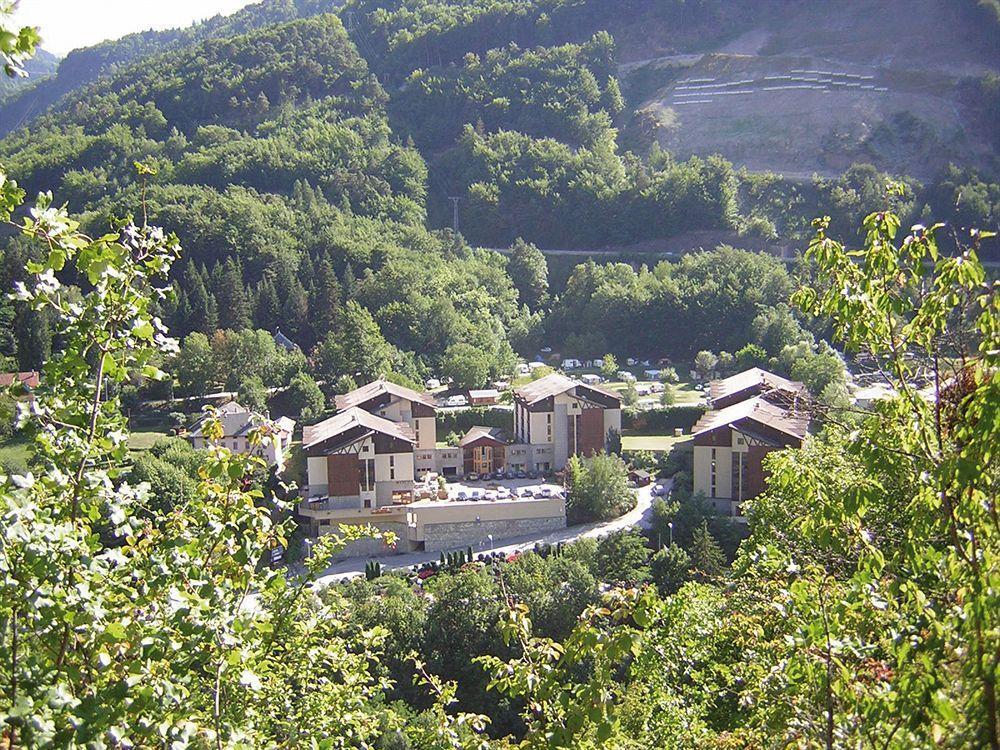 Aparthotel L'Atelier Du Reve Brides-les-Bains Exterior foto